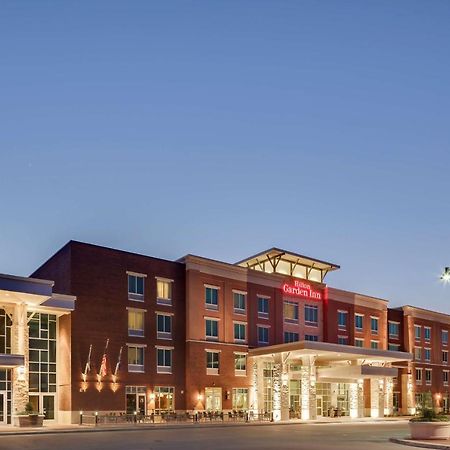 Hilton Garden Inn Manhattan Kansas Bagian luar foto