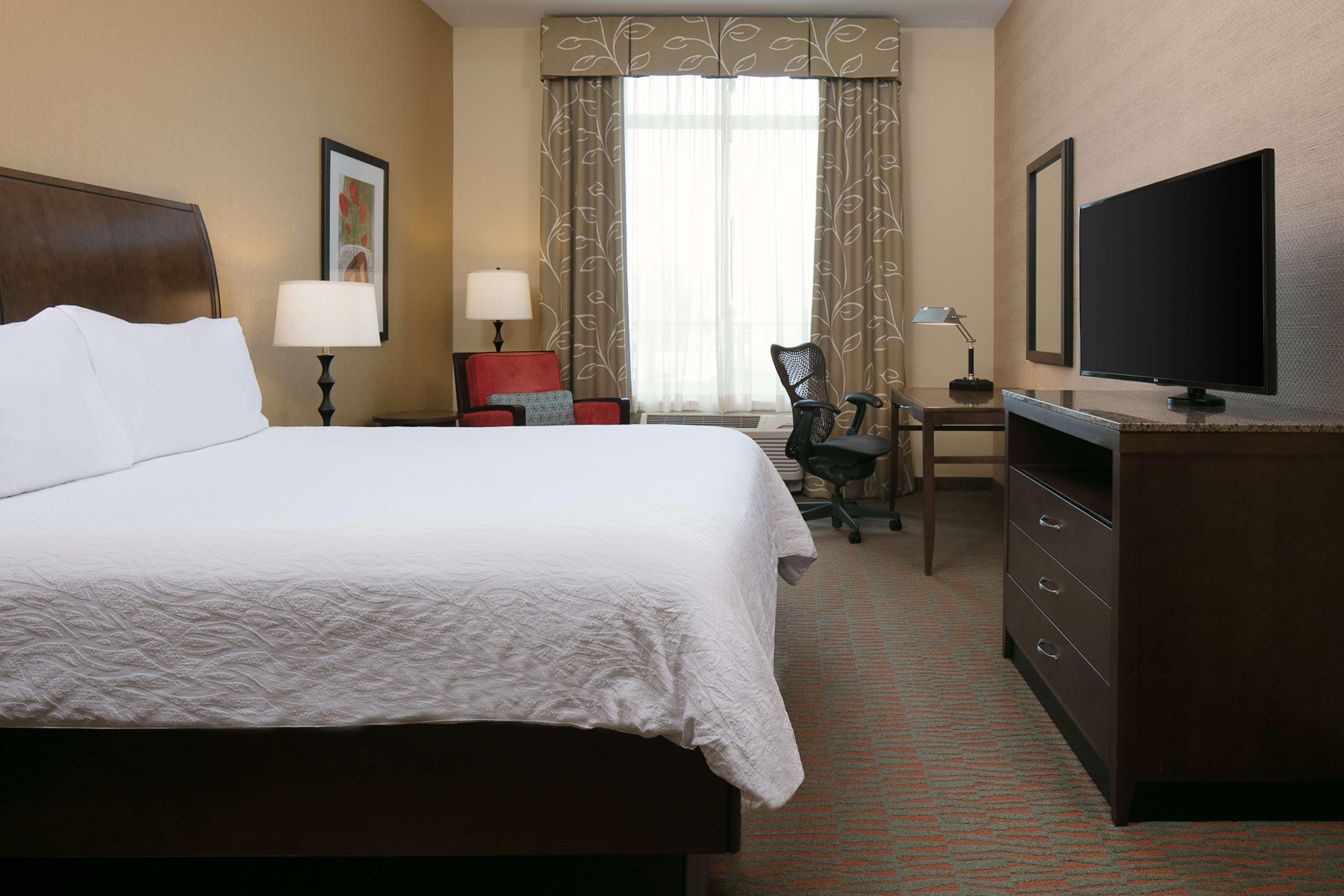 Hilton Garden Inn Manhattan Kansas Bagian luar foto