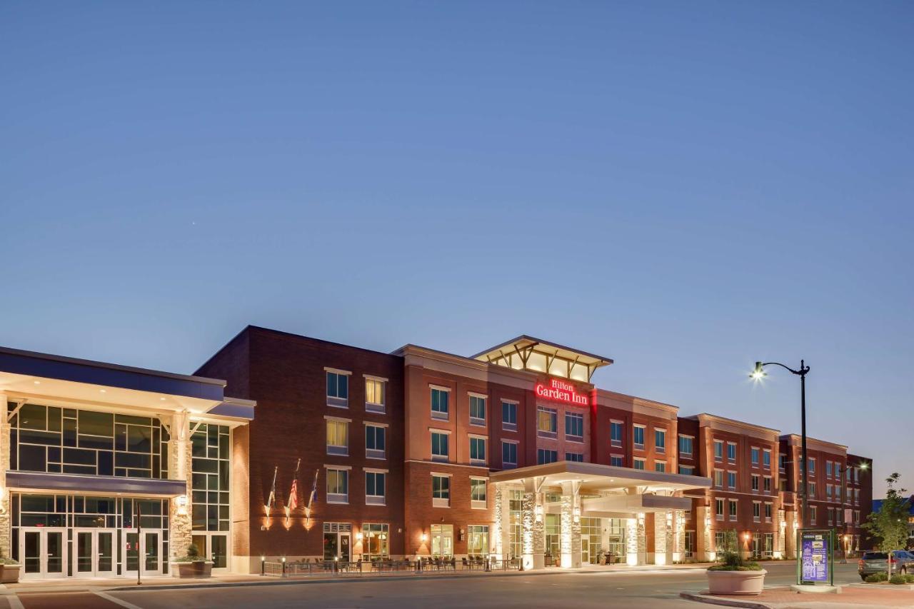 Hilton Garden Inn Manhattan Kansas Bagian luar foto