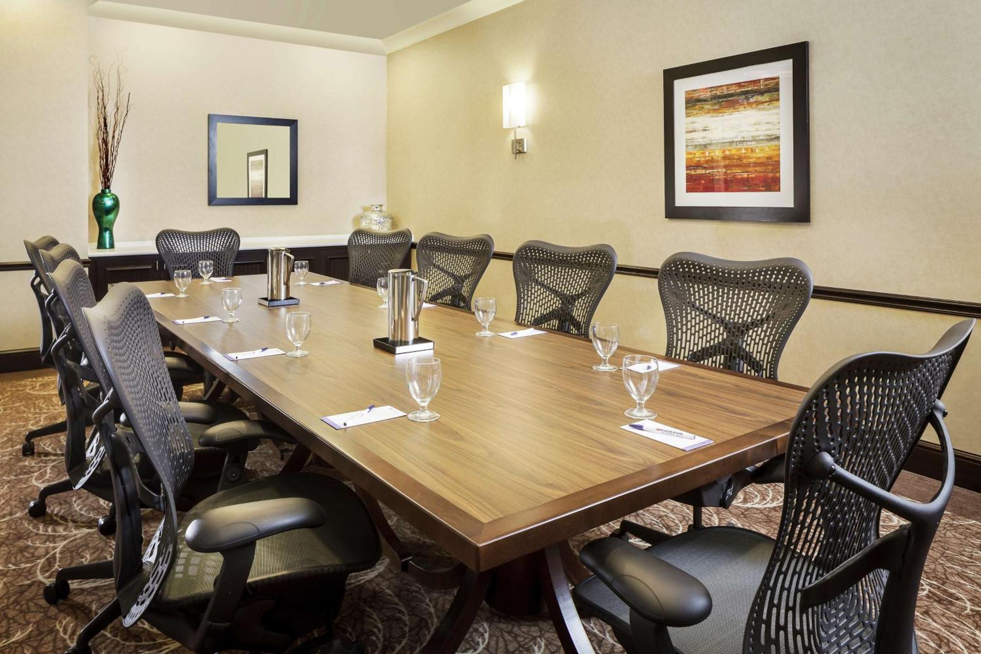Hilton Garden Inn Manhattan Kansas Bagian luar foto