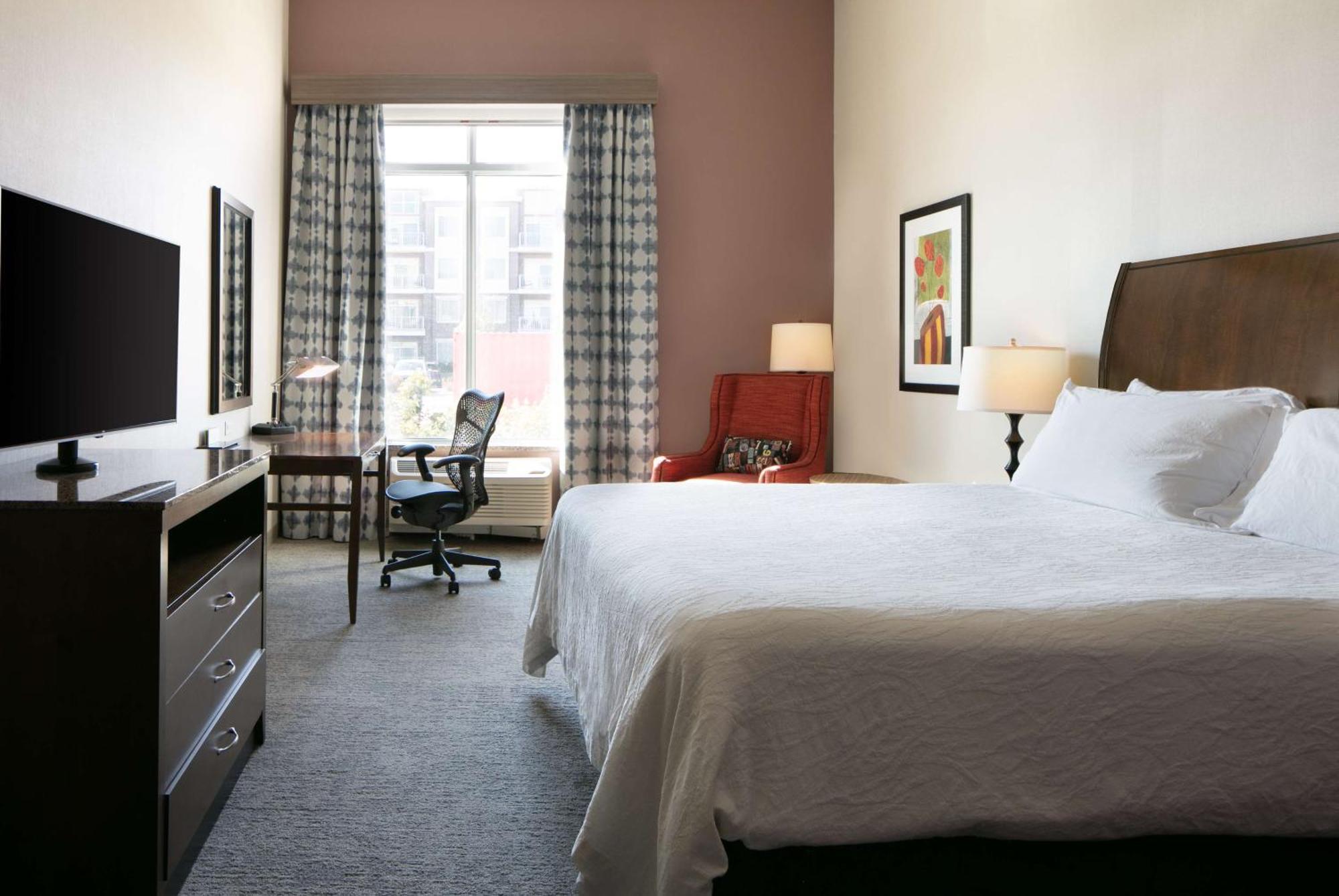 Hilton Garden Inn Manhattan Kansas Bagian luar foto