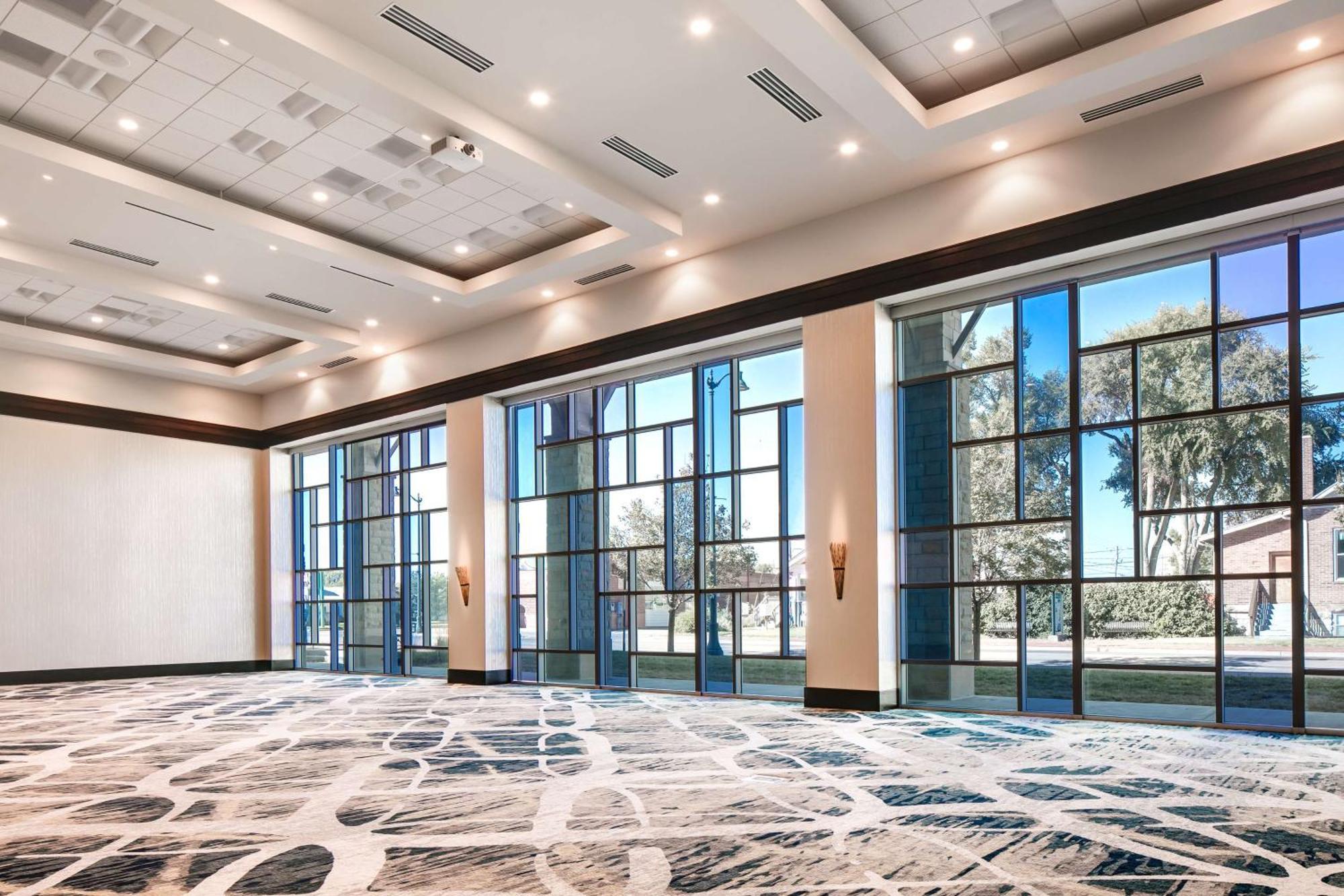 Hilton Garden Inn Manhattan Kansas Bagian luar foto