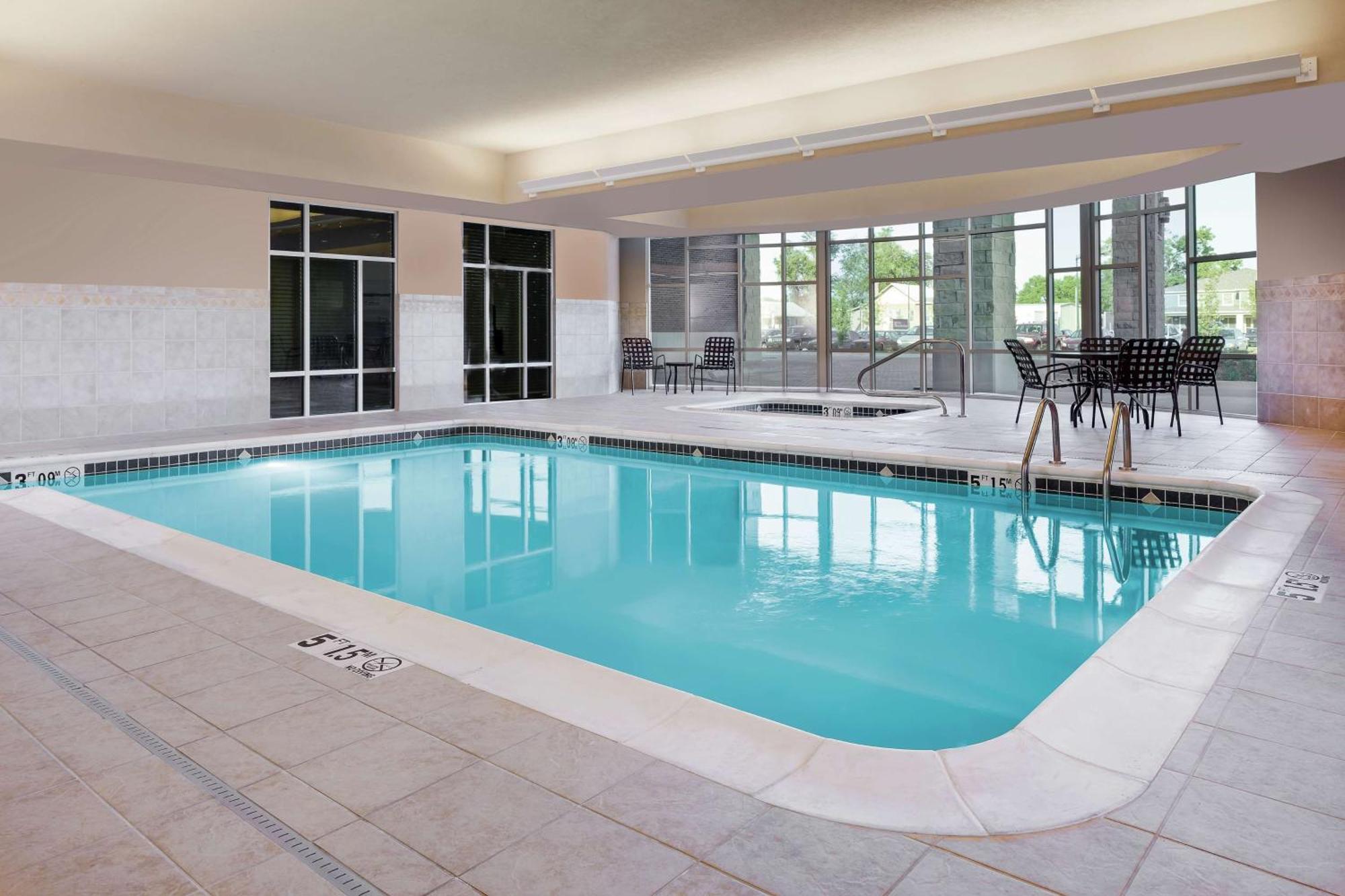 Hilton Garden Inn Manhattan Kansas Bagian luar foto