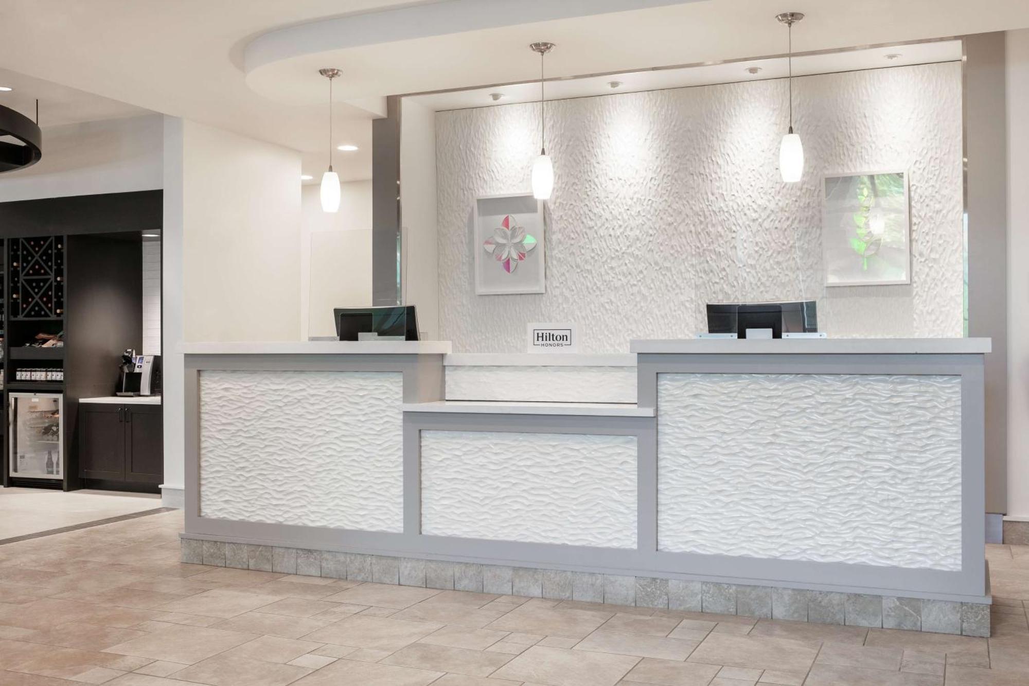 Hilton Garden Inn Manhattan Kansas Bagian luar foto